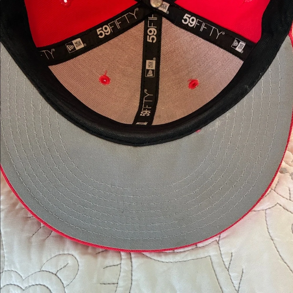 Genuine Merchandise STL Cardinals Pink Baseball Cap Embroidered Logo 6 3/4